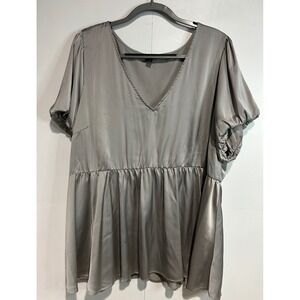 Torrid Peplum Top Womens 3 US 3X Gray Satin Short Puff Sleeve Empire Waist